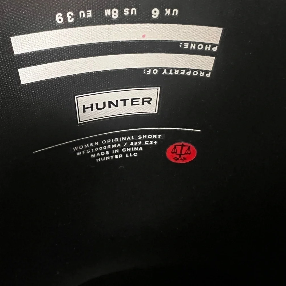 HUNTER Original Short Matte Rain Boot - Women's Size 8 Black